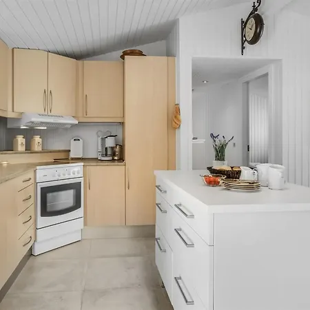 Martina - 500m From The Sea By Interhome * Jerup