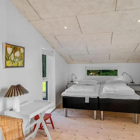 Martina - 500m From The Sea By Interhome